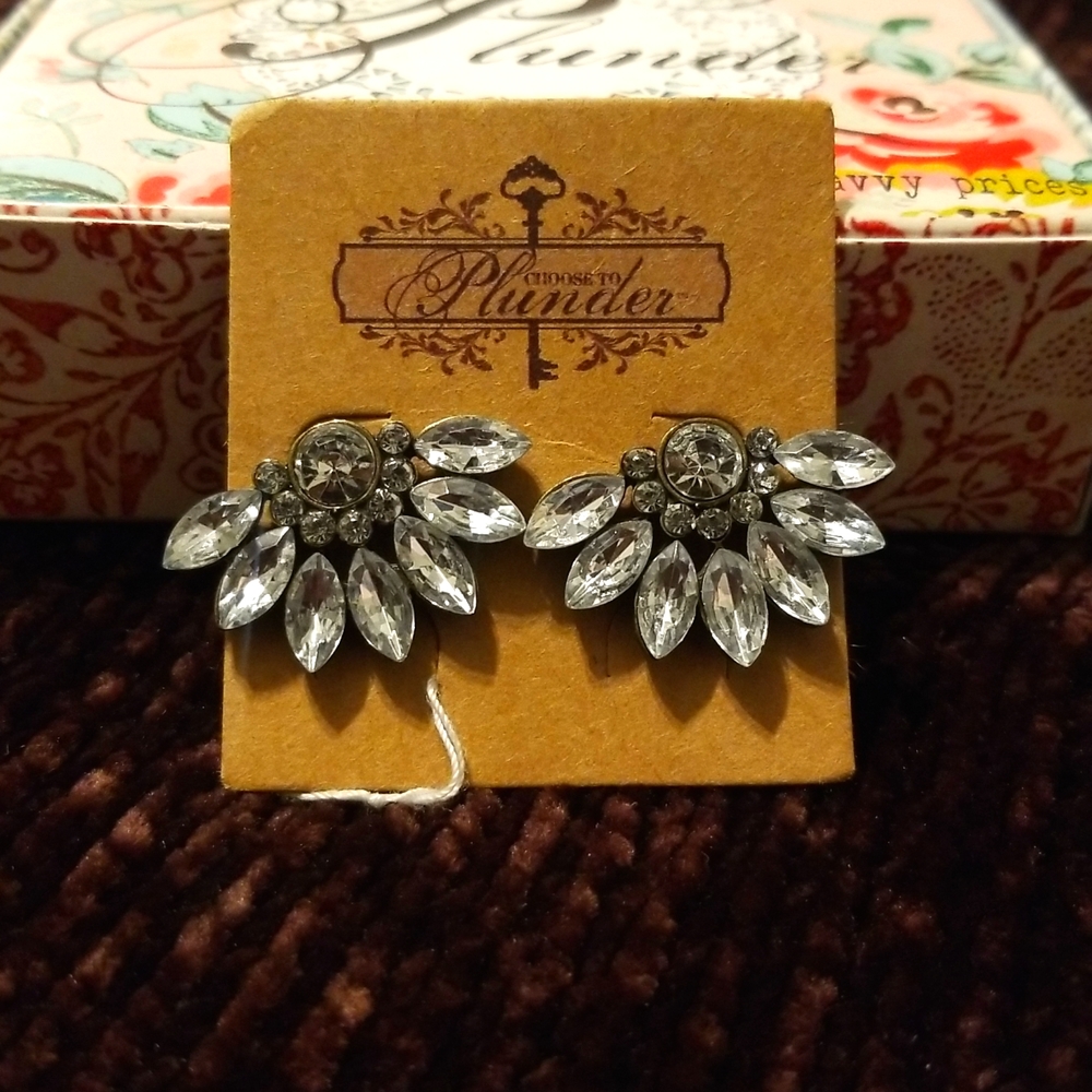 Plunder Denise Earrings